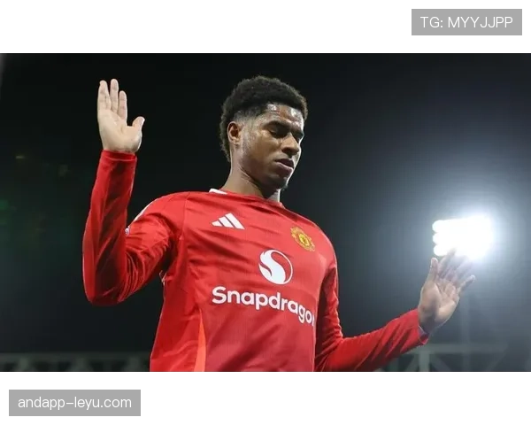 拉什福德英超赛场再度闪耀，关键时刻挺身而出助力球队取胜