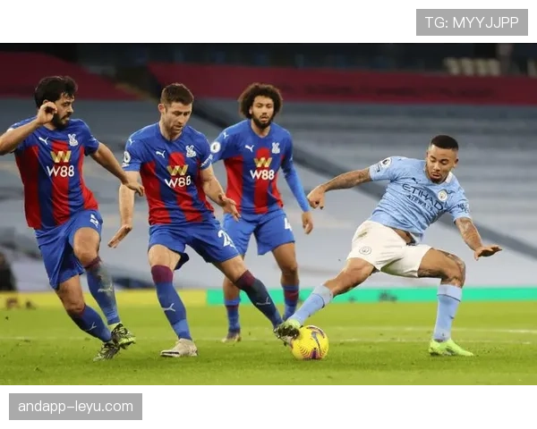 纽卡斯尔联强势崛起，稳步跻身英超争冠行列