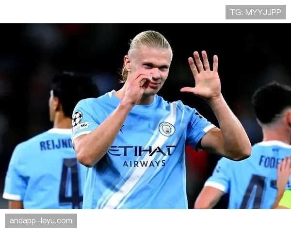 哈兰德欧冠首秀戴帽，2019年闪耀赛场助球队强势晋级