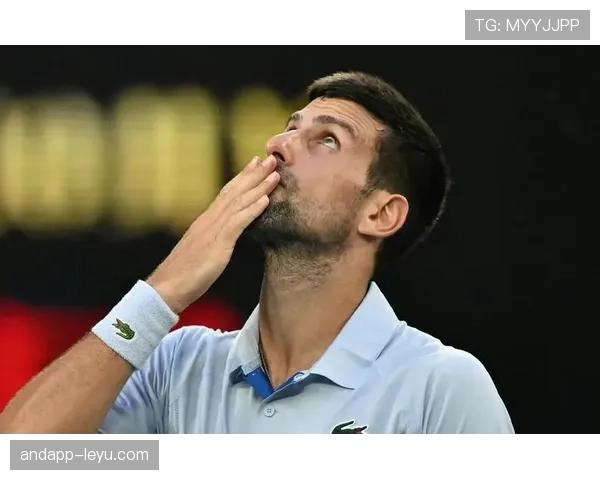 德约科维奇随手一顿饭的价钱，把我整个人生规划都怀疑了