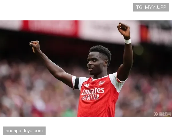 萨卡的日常居然比球场还拼？这生活节奏谁顶得住啊！